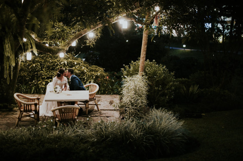 WEDDING / EVENT